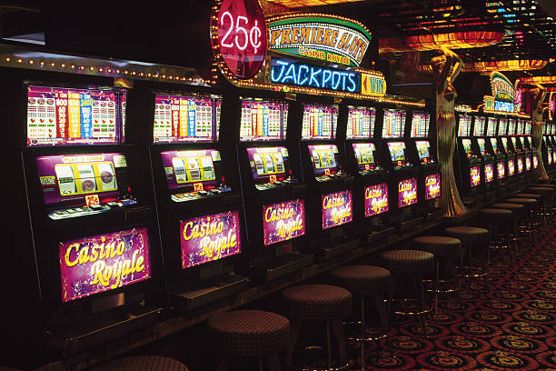 laku 77 platform dashboard showing sports, live casino, slots, and esports sections