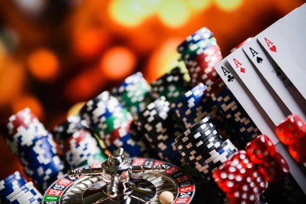 laku 77 live Andar Bahar table with dealer and card layout